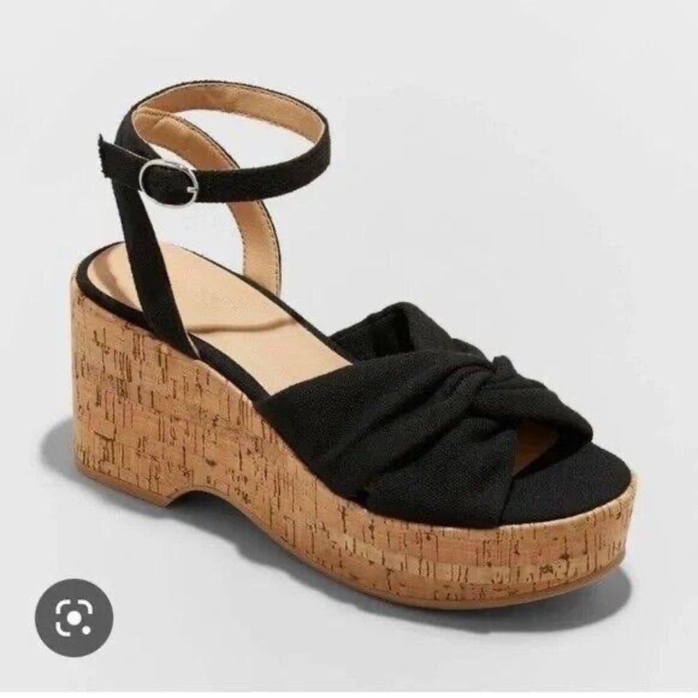 Women's Mellie Wedge Heels - black - Universal Thread - new